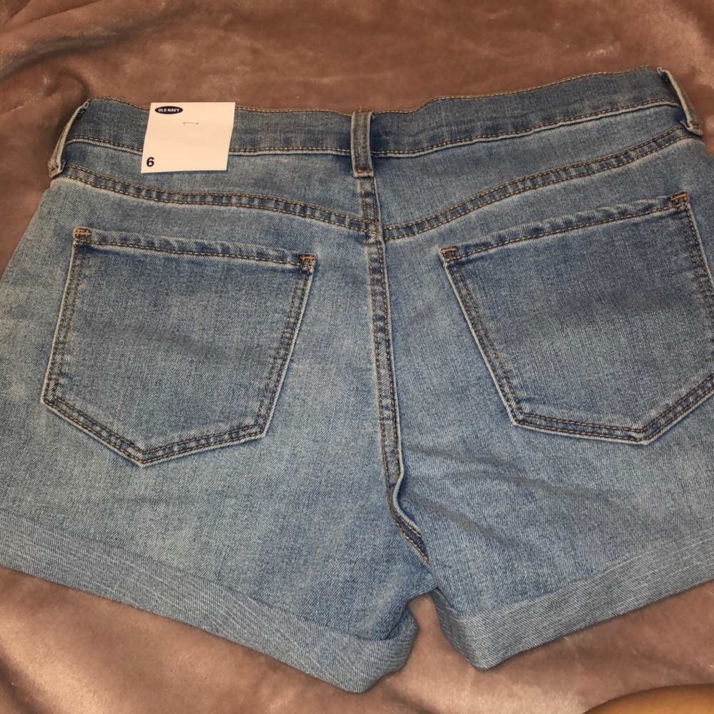 Shorts - Picture 2 of 2